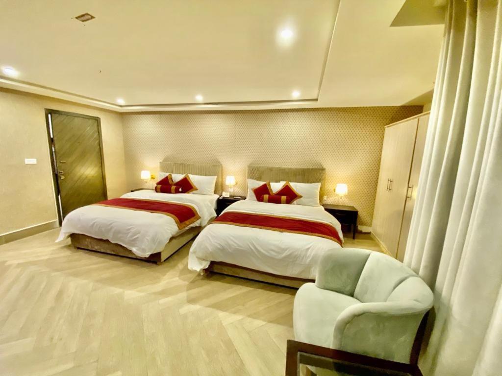 Shelton Hotel Mardan 外观 照片