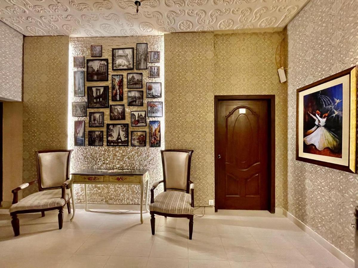 Shelton Hotel Mardan 外观 照片