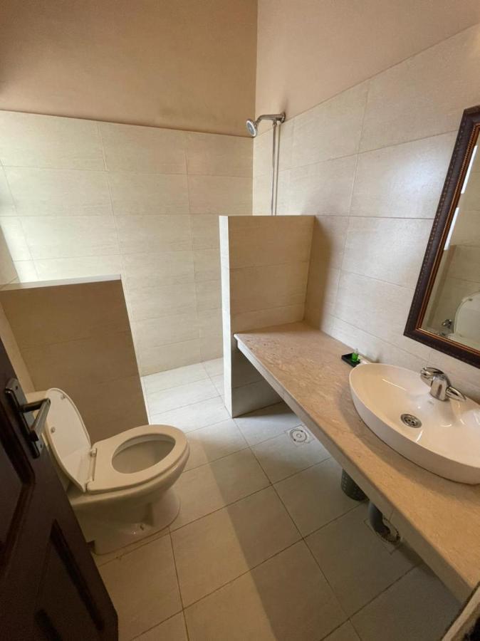 Shelton Hotel Mardan 外观 照片